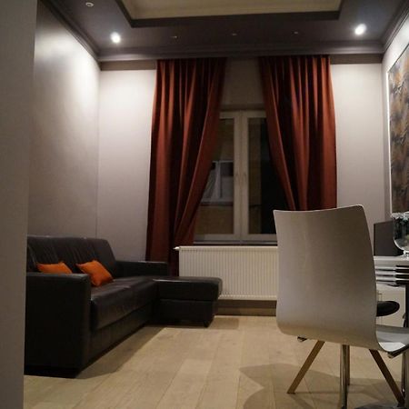 Classy Apartment At European Quarter 2 布鲁塞尔 外观 照片